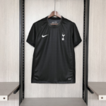 Tottenham Secundária 25/26