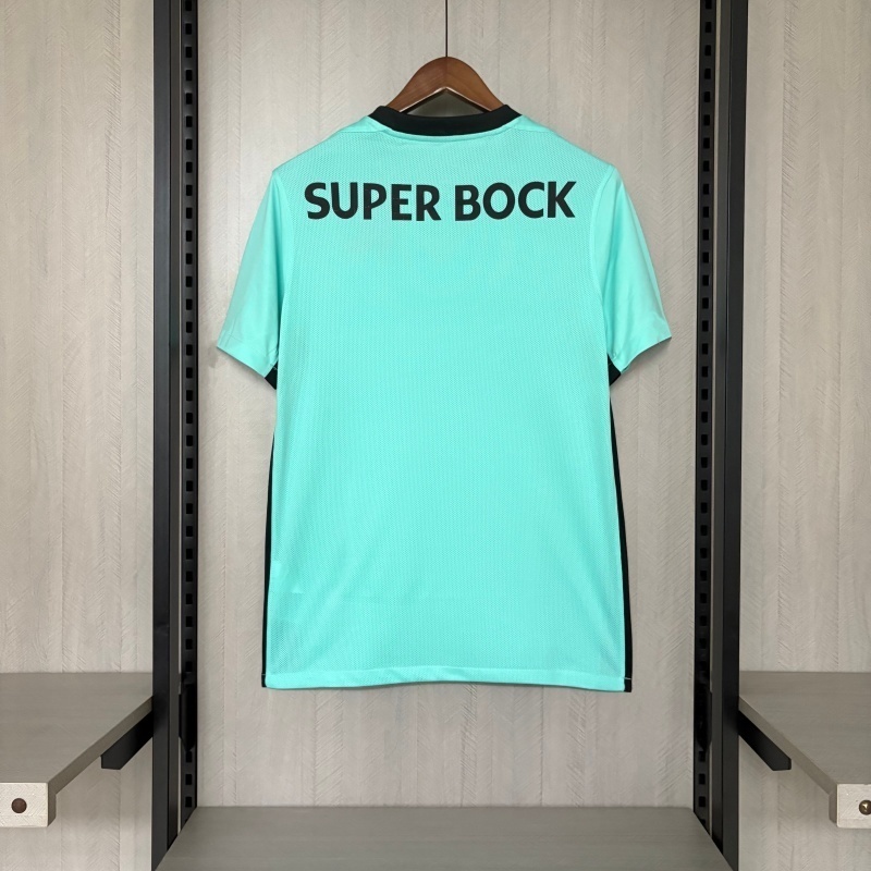 Sporting Third 25 26 3