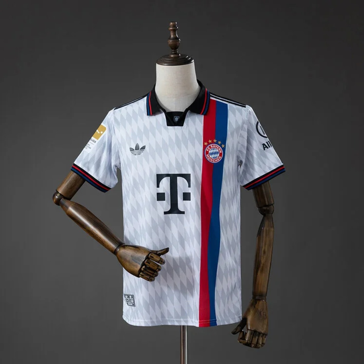 Bayern Away 26 27