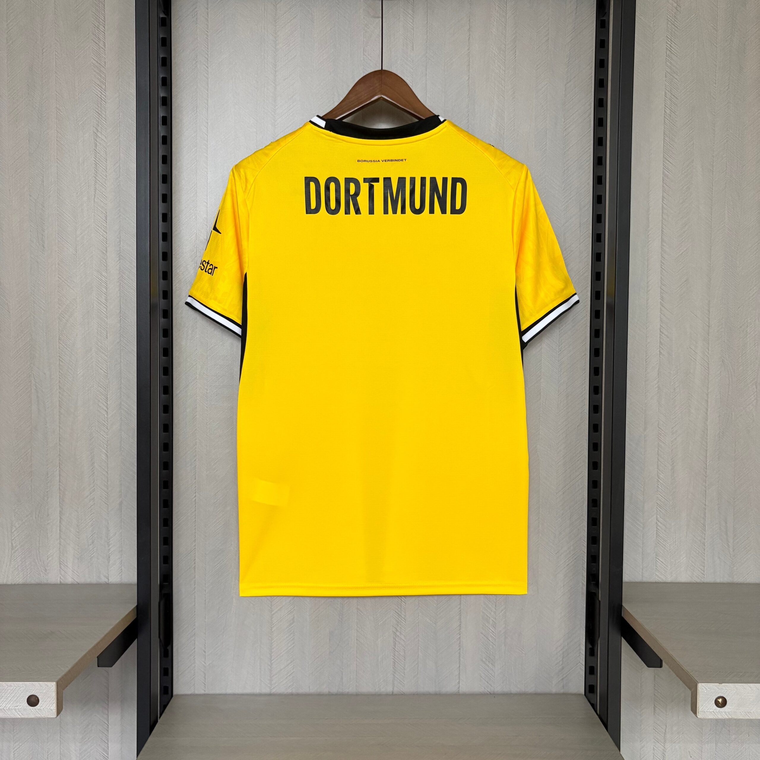Borussia Dortmund Principal 26 27 3